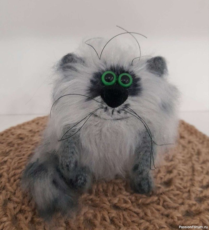 Котики крючком