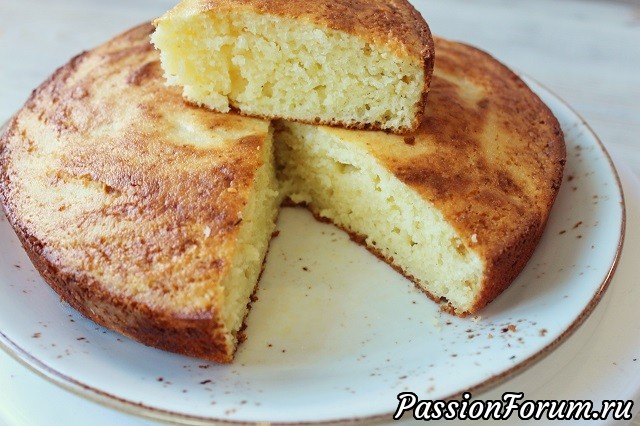 Вкусный манник на сметане по бабушкиному рецепту.