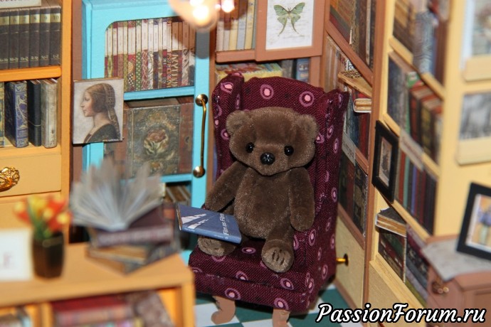 Миниатюрный мир или книжный магазинчик для зверят!