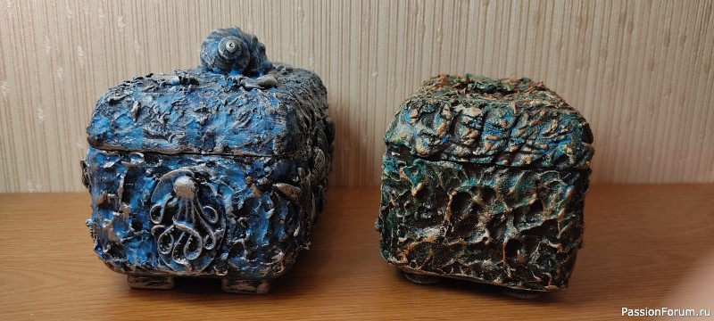 Каменная и морская коробочки