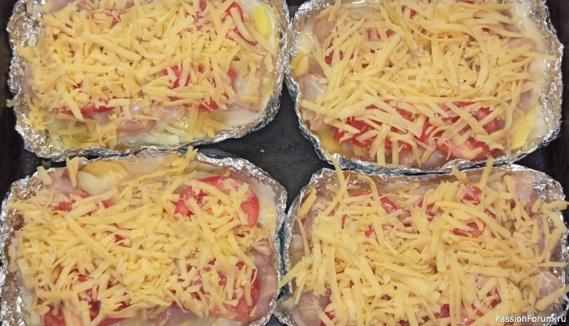 Хоть на праздник, хоть на каждый день! Куриное филе&quot;Сюрприз&quot; с картошкой и сыром