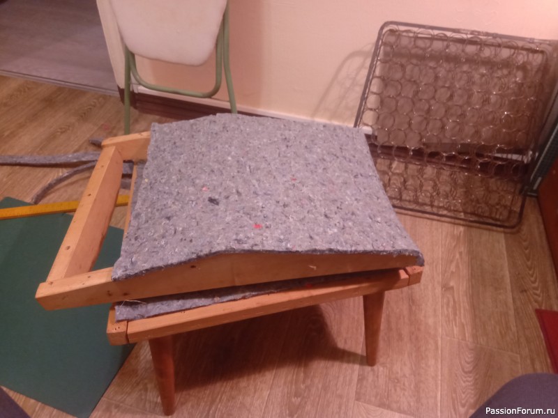 Мои реанимашки :) Кресло "Гера" из 1965-1967годов
