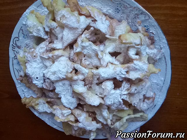 Хворост хрустящее кружевное печенье из детства