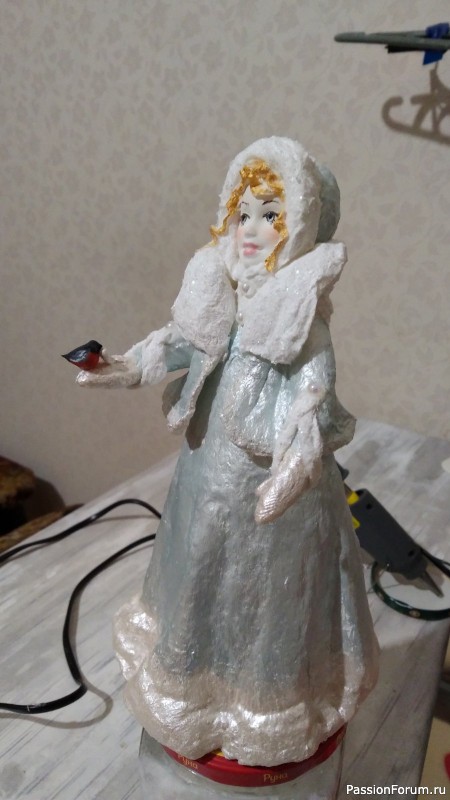 А я - не такая))) Снегурочка-бунтарка.