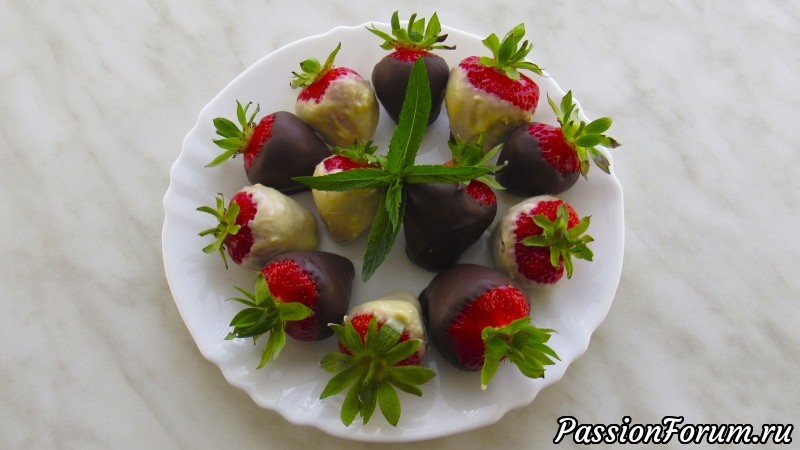 Роскошный десерт &mdash; клубника в шоколаде