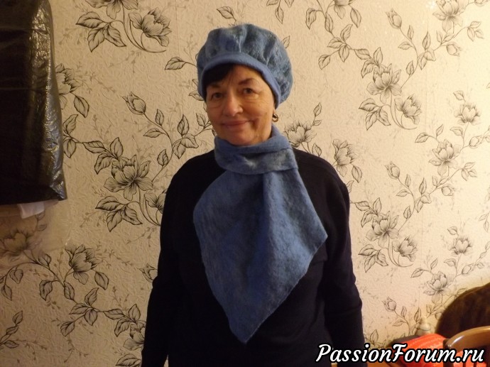 Французская косынка и берет.