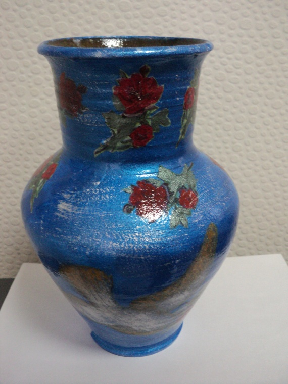 вазы из старых крынок для молока