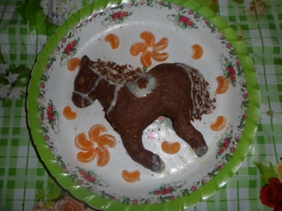 Вкусная лошадка)))