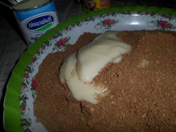 Вкусная лошадка)))