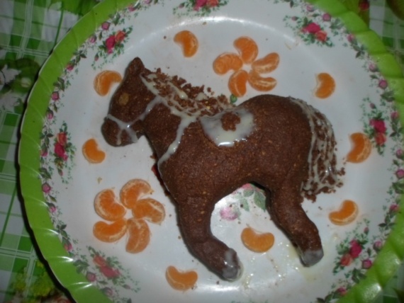 Вкусная лошадка)))
